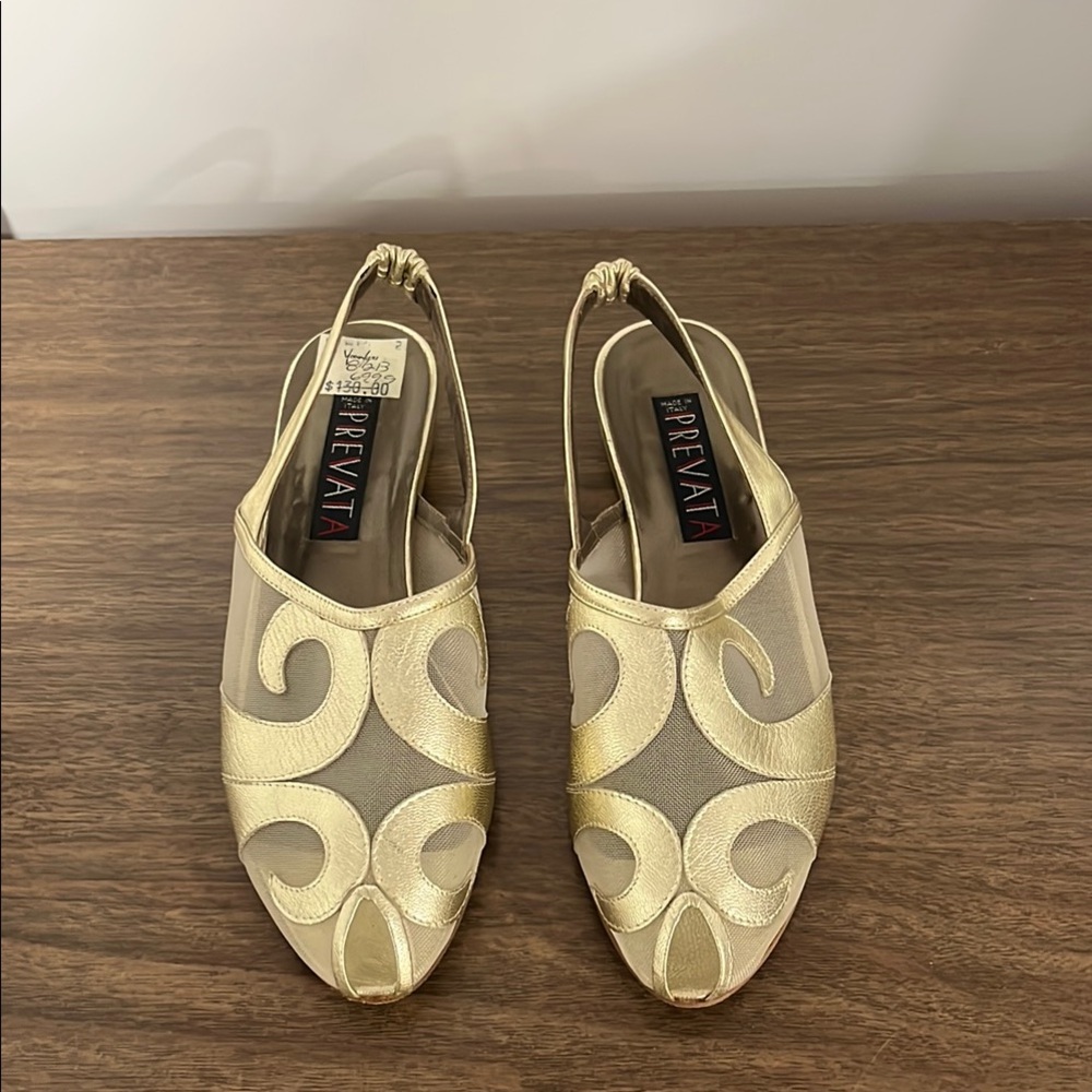 Prevata Gold Heels Elegant Design size 8 1/2.